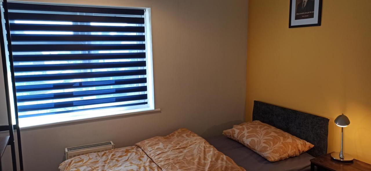 Villa Broxtowe House -3 Bed House Parking Nottingham Esterno foto